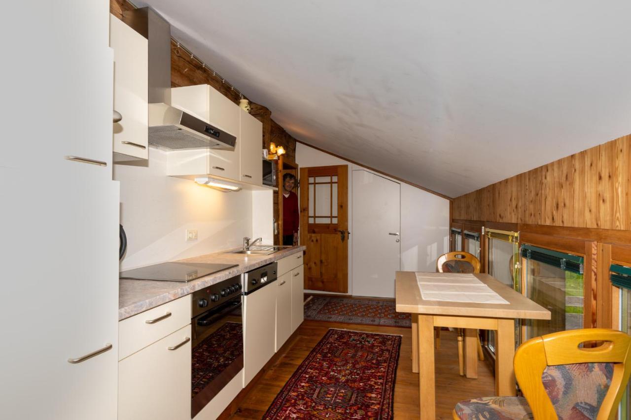 Appartamento Haus Holzwurm Raggal Esterno foto